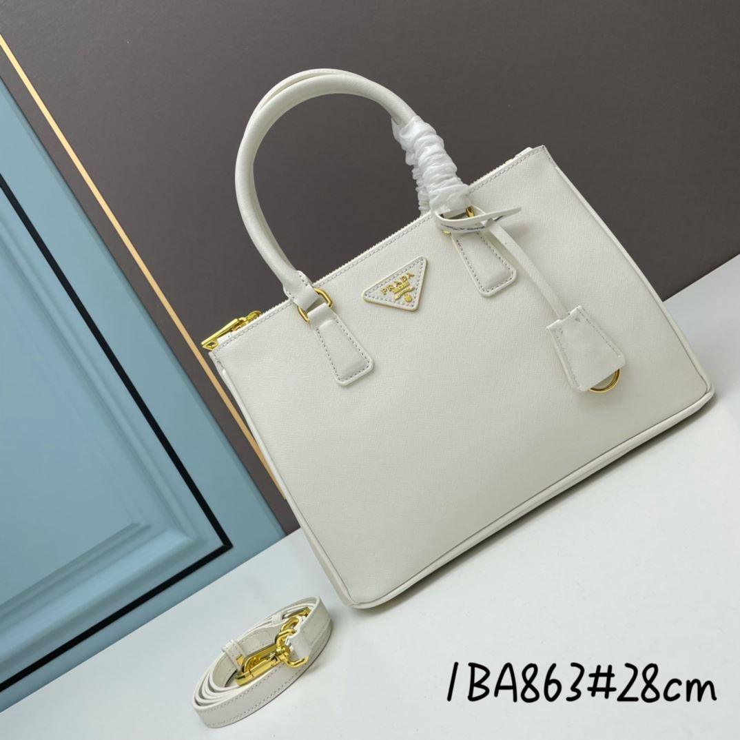 Pra*a top handle bags